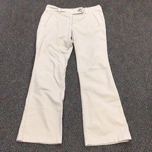 Ann Taylor Petite Curvy Fit, Size 6P 🖤